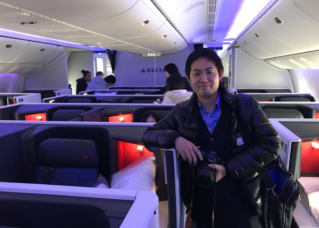 Delta 777 OneSuite Interior