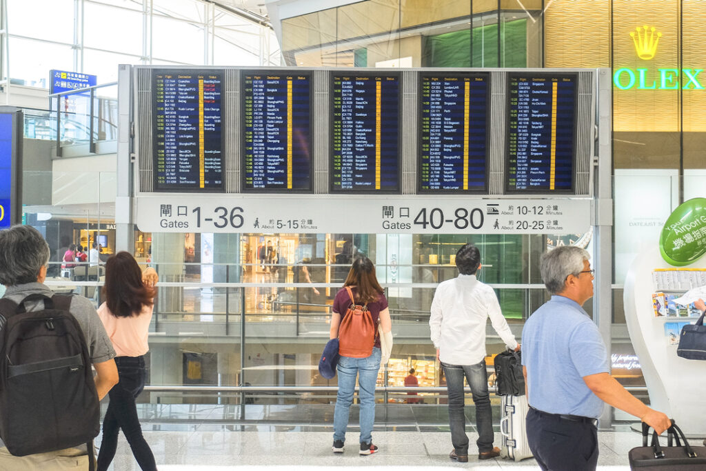 Departure and arrival board