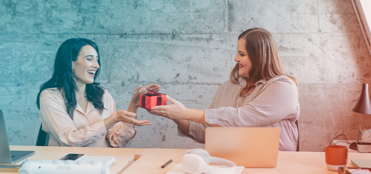 Holiday Gift Ideas for Global Business Travelers