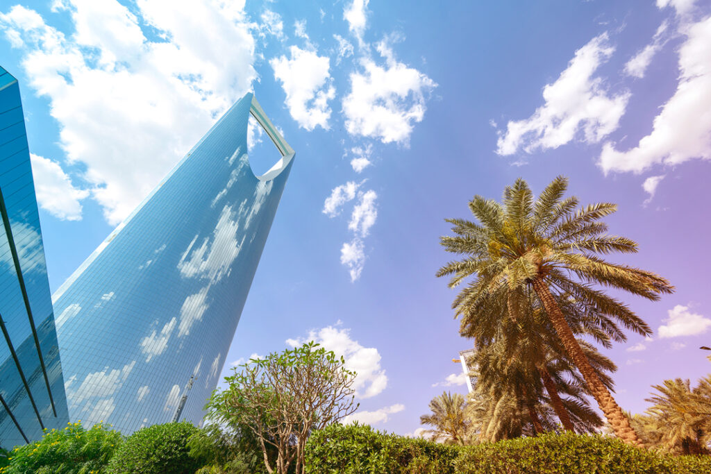 IImage of a skyscraper in Riyadh, Saudi Arabia - on of the top emerging business travel destinations.