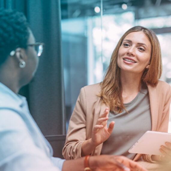5 Small Business Travel Booking Tips for Office Managers 
