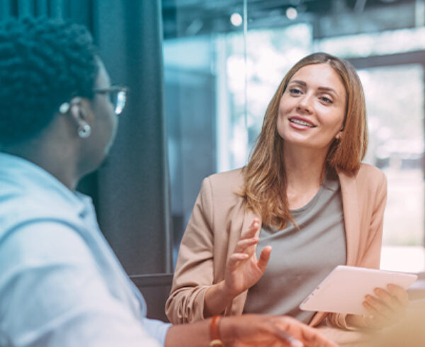 5 Small Business Travel Booking Tips for Office Managers 